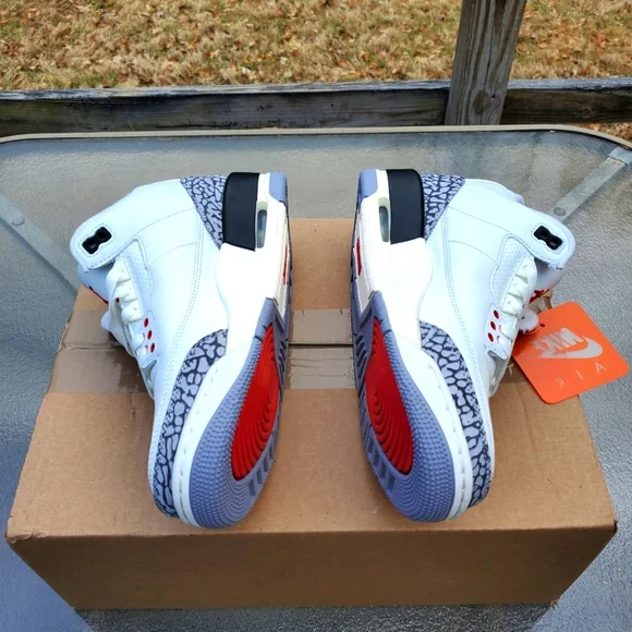 100% AUTHENTIC Jordan 3 Reimagined - Picture 5 of 9